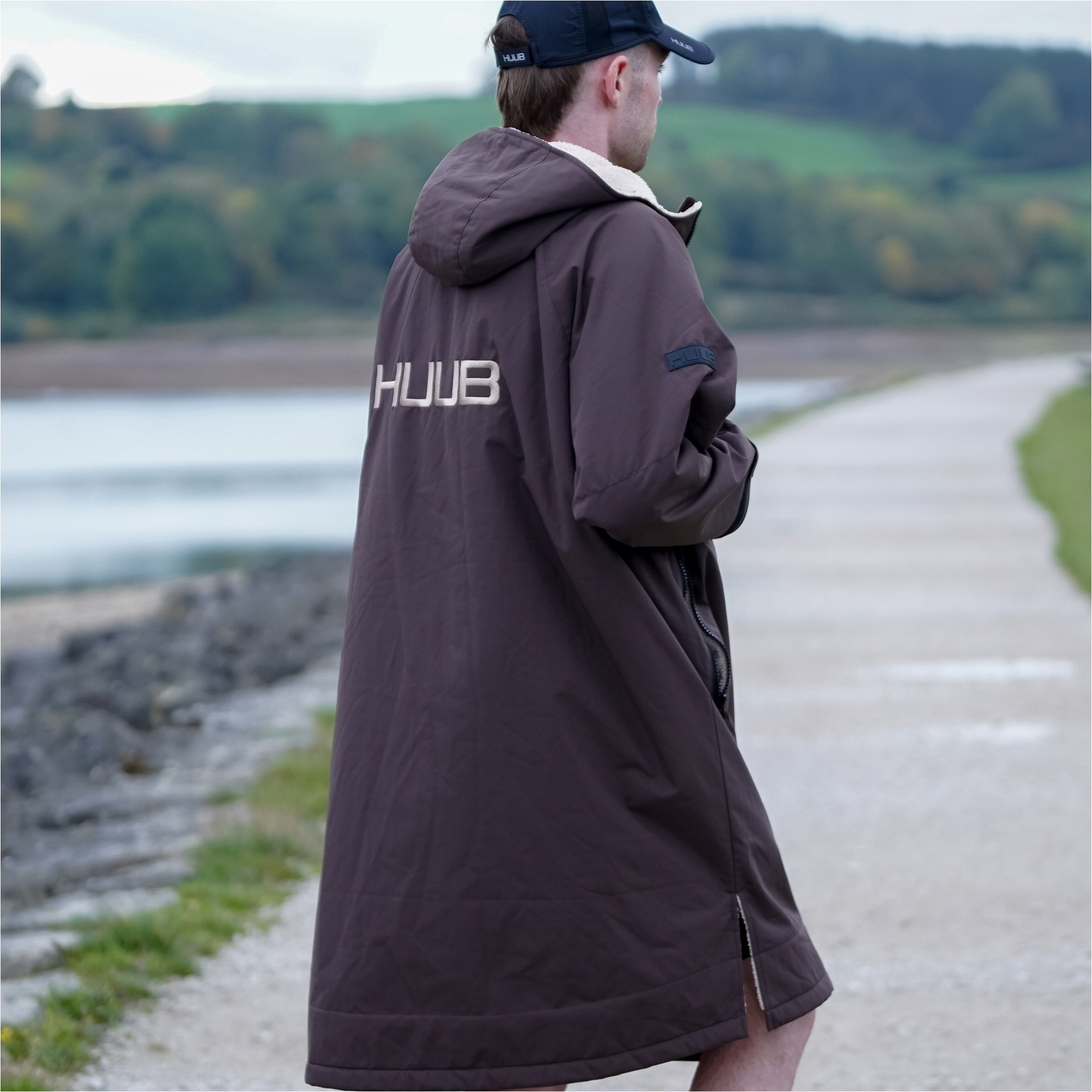 2026 HUUB Changing Robe CRCBB - Chocolate / Oatmeal